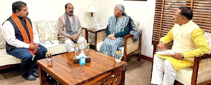 छत्तीसगढ़ के मुख्यमंत्री श्री विष्णुदेव साय ने नई दिल्ली में वित्तमंत्री सुश्री निर्मला सीतारमण से साकारात्मक मुलाकात की