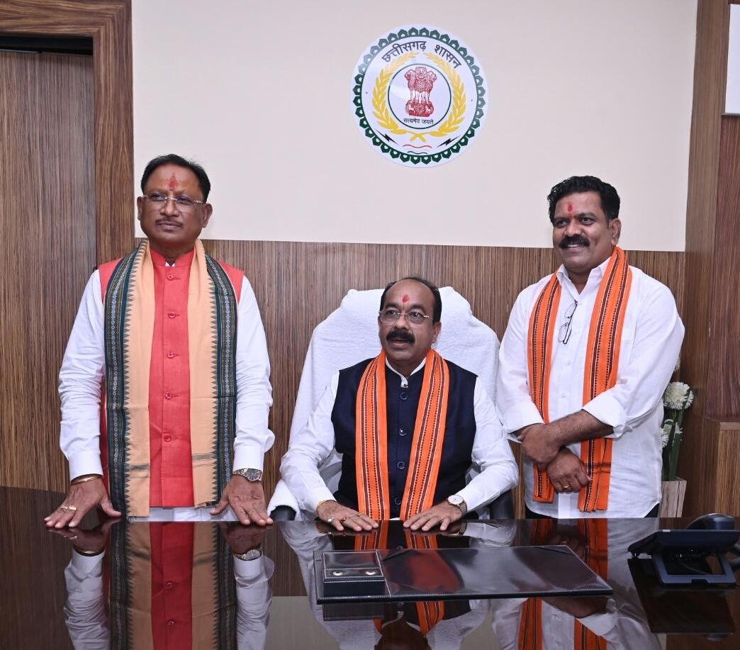 अरुण साव ने लिया उपमुख्यमंत्री का आदर्श, छत्तीसगढ़ को समृद्धि की दिशा में करेंगे प्रगतिशील कार्रवाई