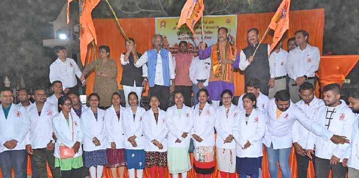 भांचा राम के भक्तों की सेवा करने ननिहाल से मेडिकल टीम अयोध्या रवाना