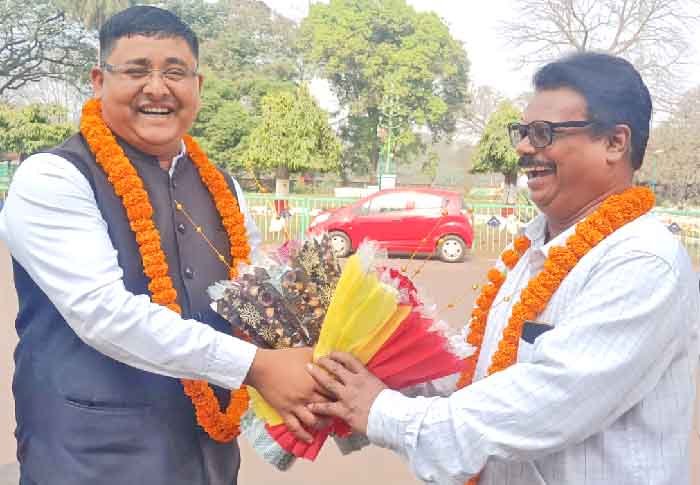 छत्तीसगढ़ श्रमजीवी पत्रकार संघ ने दुर्ग जिले की बैठक में नए अध्यक्ष का चयन करते हुए ललित साहू को अध्यक्ष नियुक्त किया