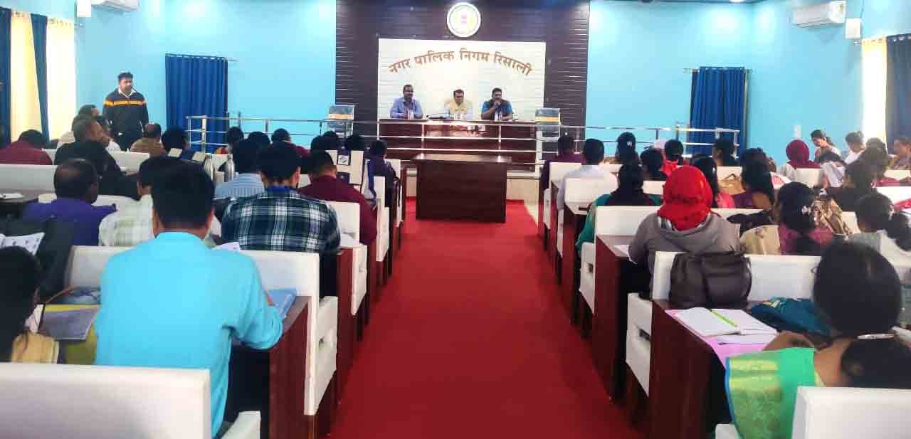 निर्वाचक नामावली में नाम जोड़ने, काटने व संशोधन का काम जारी