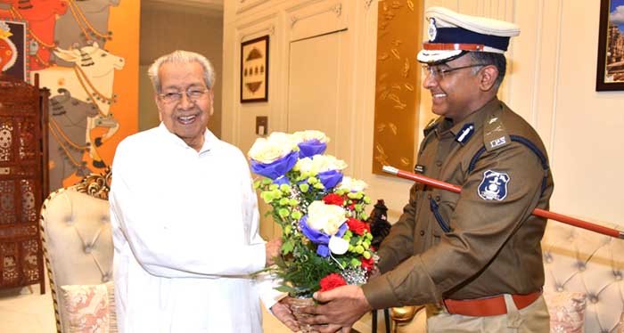 राज्यपाल से मिले नए पुलिस महानिरीक्षक, अमरेश मिश्रा ने की सौजन्य भेंट