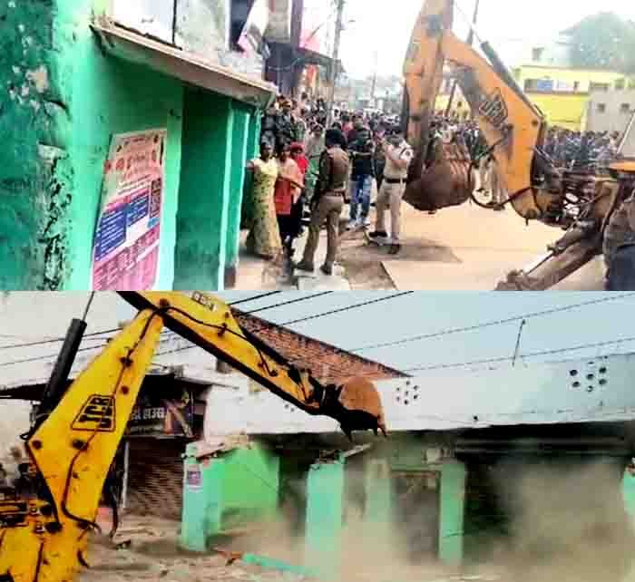 हत्या के आरोपियों के अवैध निर्माण को निगम ने बुलडोजर चलाकर किया ध्वस्त