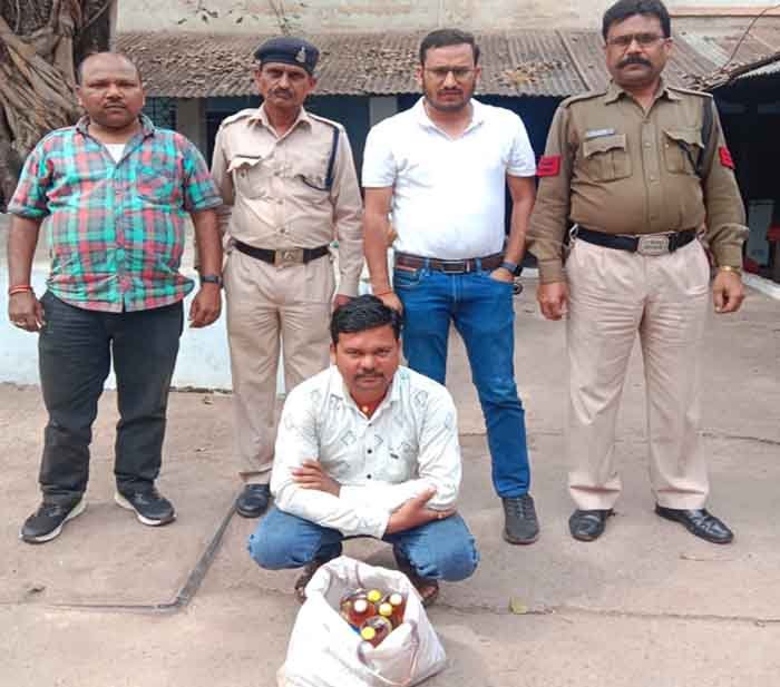 आबकारी विभाग द्वारा अवैध शराब विक्रय एवं धारण पर लगातार कार्यवाही जारी