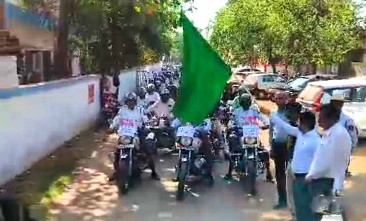 “जान है तो मतदान है“ अनोखे संदेश के साथ बाइक रैली