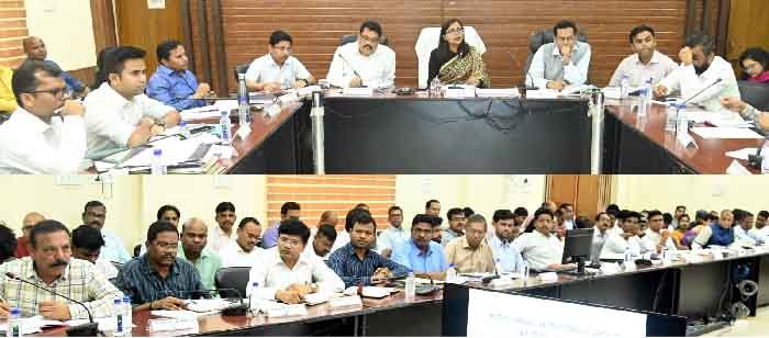 कलेक्टर की अध्यक्षता में जिला टॉस्क फोेर्स की बैठक संपन्न
