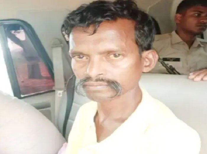 छत्तीसगढ़ के मोहला-मानपुर जिले से आदिवासी नक्सल नेता सुरजु टेकाम गिरफ्तार