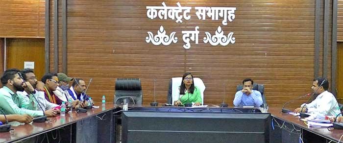 देशी विदेशी कम्पोजिट मदिरा दुकान आहता हेतु निविदा खोली गई देशी विदेशी कम्पोजिट मदिरा दुकान आहता हेतु निविदा खोली गई