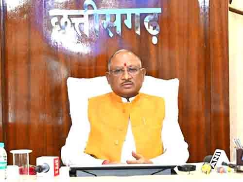 पढ़ाई की गुणवत्ता पर विशेष ध्यान दें: मुख्यमंत्री विष्णु देव साय पढ़ाई की गुणवत्ता पर विशेष ध्यान दें: मुख्यमंत्री विष्णु देव साय