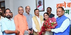 मुख्यमंत्री से छत्तीसगढ़ पिछड़ा वर्ग कल्याण आयोग के नवनियुक्त अध्यक्ष एवं सदस्यों ने की सौजन्य मुलाकात