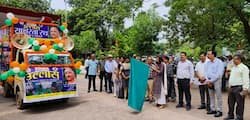 उल्लास नवभारत साक्षरता रथ को कलेक्टर ने दिखायी हरी झण्डी उल्लास नवभारत साक्षरता रथ को कलेक्टर ने दिखायी हरी झण्डी