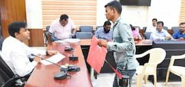दुर्ग में साप्ताहिक जनदर्शन: 103 शिकायतें सुनी गईं, समस्याओं के समाधान का आश्वासन दुर्ग में साप्ताहिक जनदर्शन: 103 शिकायतें सुनी गईं, समस्याओं के समाधान का आश्वासन