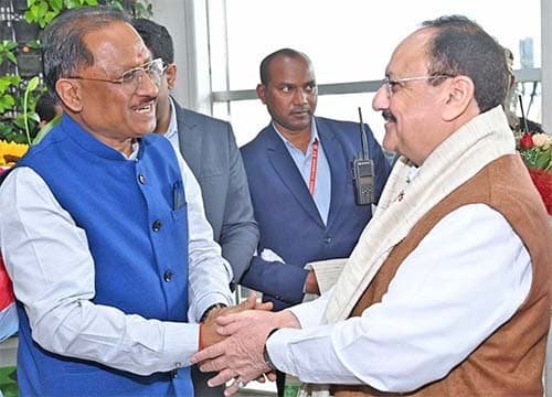 रायपुर में जनादेश पर्व के लिए केंद्रीय स्वास्थ्य मंत्री नड्डा का आगमन रायपुर में जनादेश पर्व के लिए केंद्रीय स्वास्थ्य मंत्री नड्डा का आगमन