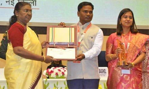 नई दिल्ली के विज्ञान भवन में हरदीभाटा ग्राम पंचायत को मिला राष्ट्रीय पंचायत पुरस्कार – २०२४ नई दिल्ली के विज्ञान भवन में हरदीभाटा ग्राम पंचायत को मिला राष्ट्रीय पंचायत पुरस्कार – २०२४