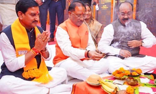 छत्तीसगढ़ में तेजी से पूरी हो रही है प्रधानमंत्री श्री मोदी की गारंटी: मुख्यमंत्री विष्णुदेव साय छत्तीसगढ़ में तेजी से पूरी हो रही है प्रधानमंत्री श्री मोदी की गारंटी: मुख्यमंत्री विष्णुदेव साय