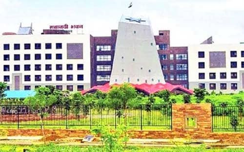 राज्य सरकार ने 8 IAS अधिकारियों के तबादले किए, नए साल की नई जिम्मेदारियां