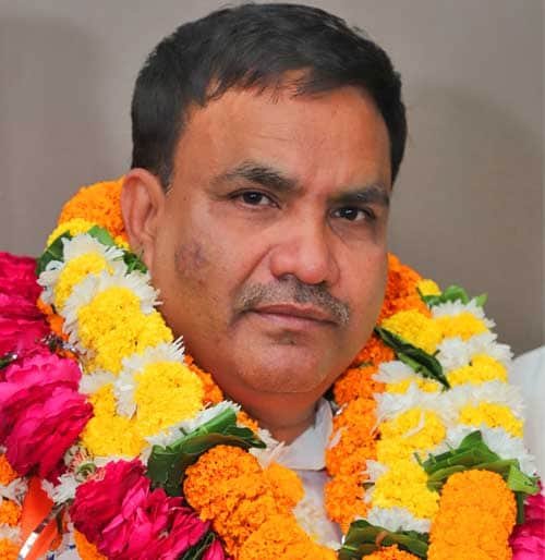 वक्फ बोर्ड अध्यक्ष को केबिनेट मंत्री का दर्जा वक्फ बोर्ड अध्यक्ष को केबिनेट मंत्री का दर्जा