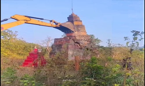विष्णु देव साय के नेतृत्व में अबूझमाड़ से नक्सलवाद का खात्मा, तीन नक्सल स्मारक ध्वस्त