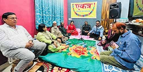 नव वर्ष की साहित्यिक महफ़िल: गीत, ग़ज़ल, कविता और शायरी का संगम