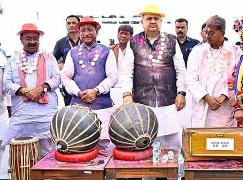 प्रेम, सौहार्द और भाईचारे के रंग सबसे अनमोल: मुख्यमंत्री श्री विष्णुदेव साय ने प्रदेशवासियों को होली की दी हार्दिक शुभकामनाएं