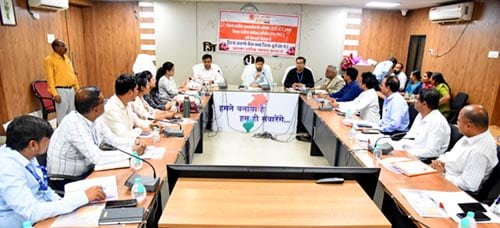 कलेक्टर की अध्यक्षता में जिला स्तरीय परामर्शदात्री समिति की बैठक सम्पन्न
