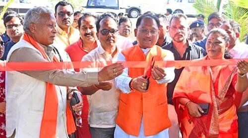 मुख्यमंत्री विष्णुदेव साय ने बगिया में पर्यावरण वाटिका का किया लोकार्पण मुख्यमंत्री विष्णुदेव साय ने बगिया में पर्यावरण वाटिका का किया लोकार्पण