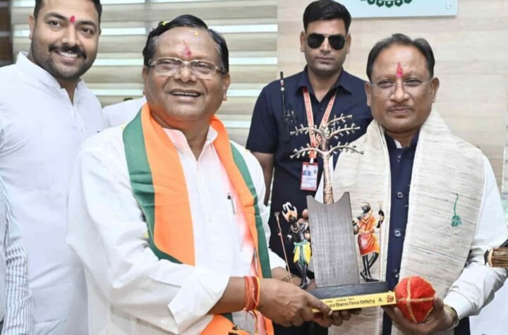 रायपुर एयरपोर्ट पर जल्द शुरू होगी इंटरनेशनल कार्गो की सुविधा, किसानों को मिलेगा फायदा – मुख्यमंत्री श्री विष्णु देव साय