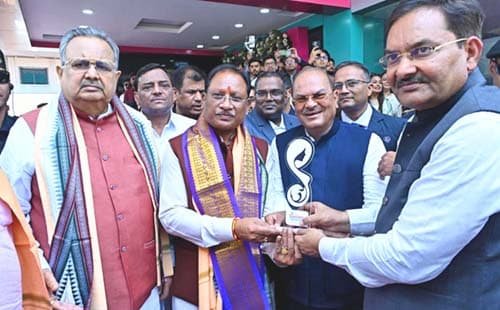 मुख्यमंत्री विष्णु देव साय ने ‘बॉर्नियो मदर एंड चाइल्ड केयर हॉस्पिटल’ का किया शुभारंभ