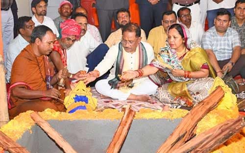 मुख्यमंत्री ग्राम दोकड़ा में भगवान जगन्नाथ मंदिर के प्राण प्रतिष्ठा कार्यक्रम में शामिल हुए