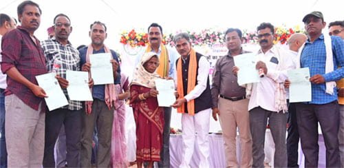 योजनाओं का लाभ समाज के अंतिम पायदान पर खड़े व्यक्ति तक पहुंचाना है- विधायक साहू