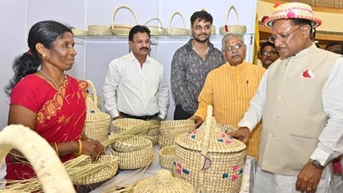 छत्तीसगढ़ में हस्तशिल्प विकास की अपार संभावना – मुख्यमंत्री विष्णु देव साय