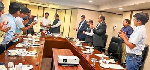 मुख्यमंत्री विष्णु देव साय ने टोक्यो में JETRO प्रतिनिधियों से की मुलाकात, निवेश को दिया आमंत्रण