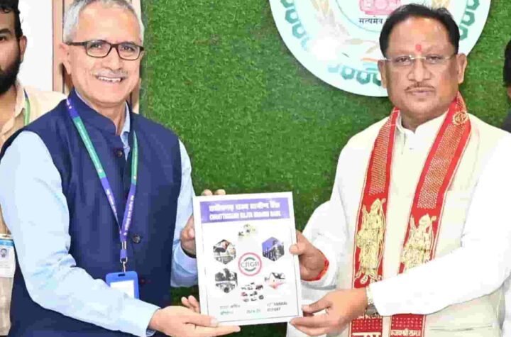 पूरे प्रदेश के लिए डिजिटल स्वास्थ्य सेवाओं में एक अनुकरणीय मॉडल बनकर उभर रहा है बस्तर संभाग