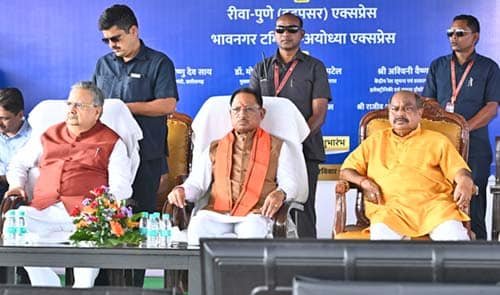 प्रधानमंत्री की विशेष पहल से बस्तर समेत प्रदेश भर में रेल सेवाओं का बढ़ा दायरा : मुख्यमंत्री साय