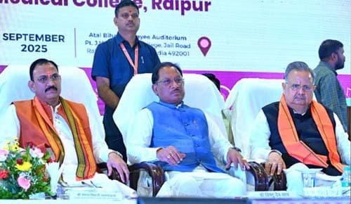 मुख्यमंत्री विष्णु देव साय ने किया एरोकॉन 2025 का शुभारंभ, कैंसर उपचार और शोध में मिलेगी नई दिशा