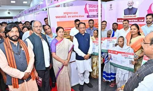 स्वस्थ मां ही सशक्त समाज की निर्माता: प्रधानमंत्री मोदी