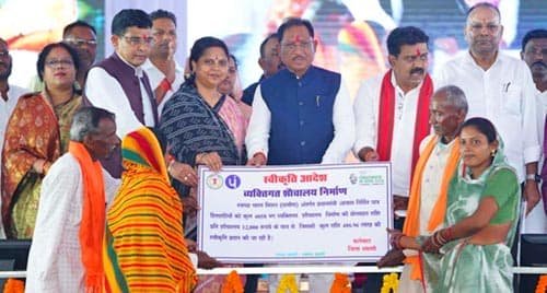 छत्तीसगढ़ की तरक्की का आधार बनेंगे महतारी सदन: मुख्यमंत्री विष्णु देव साय