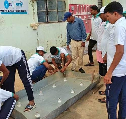 आत्मसमर्पित माओवादियों ने थामी तरक्की की डोर