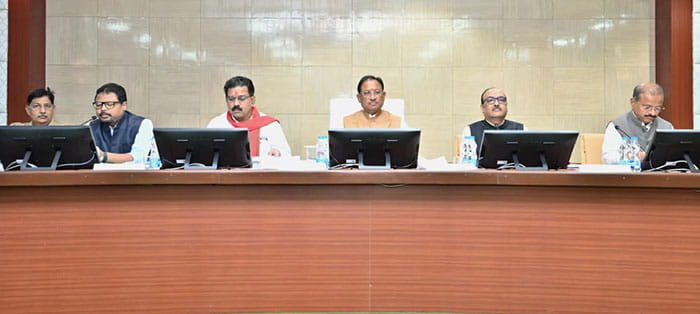 लघु वनोपजों से आत्मनिर्भरता की राह — मुख्यमंत्री साय ने तय किया हरित विकास का रोडमैप