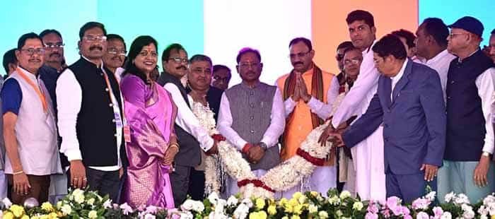 कल्चुरी कलार समाज के सम्मेलन में शामिल हुए मुख्यमंत्री