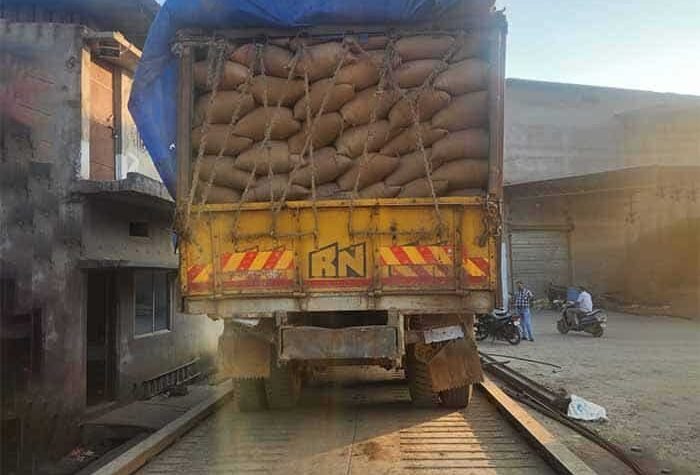 राज्य में अवैध परिवहन किए जा रहे 19 हजार 320 क्विंटल धान जब्त