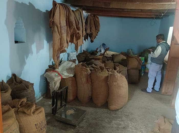 अवैध धान भंडारण पर जिला प्रशासन का बड़ा अभियान, 06 प्रकरणों में 218 क्विंटल धान जप्त