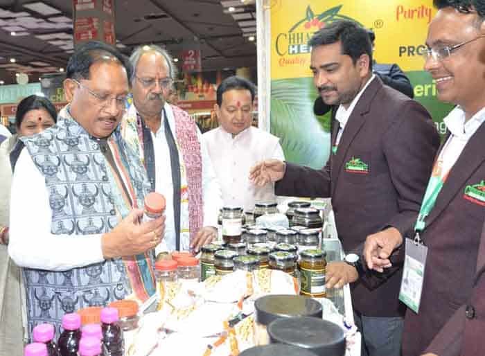 अंतरराष्ट्रीय व्यापार मेले में मुख्यमंत्री श्री विष्णुदेव साय ने छत्तीसगढ़ पेवेलियन का किया अवलोकन