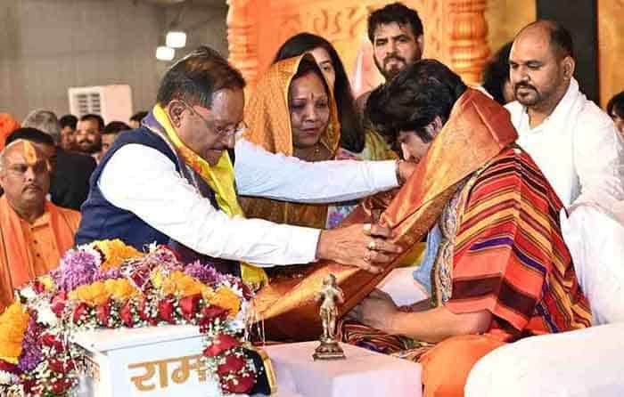 आस्था के संग प्रशासन: मुख्यमंत्री हनुमंत कथा समारोह में शामिल