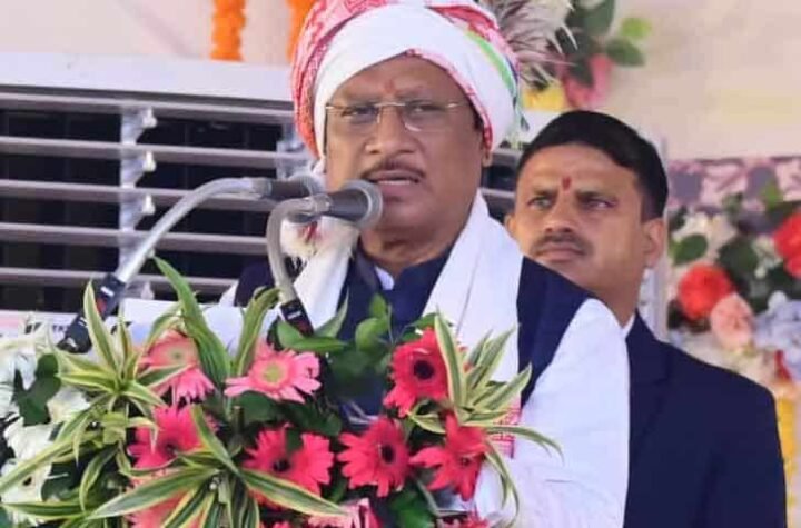 आदिवासियों के हितों की रक्षा और उनके सर्वांगीण विकास के लिए सरकार कृतसंकल्पित: मुख्यमंत्री साय