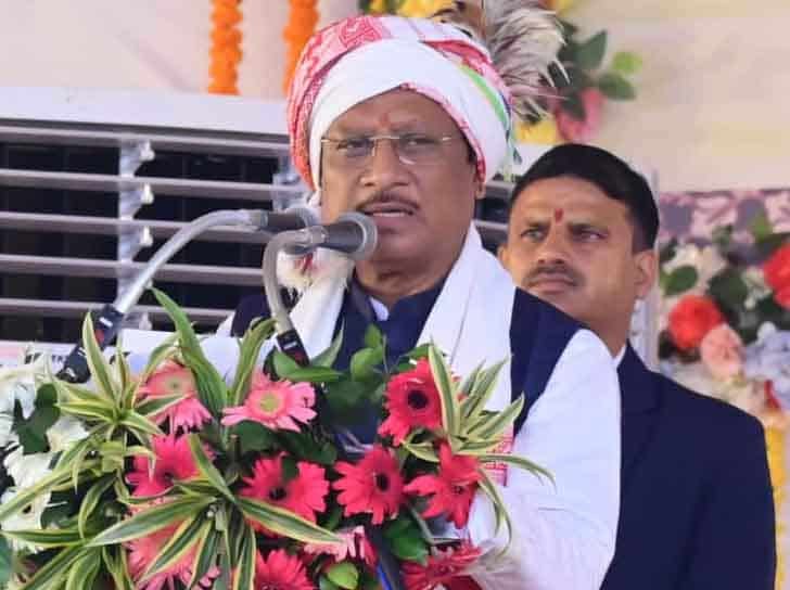 आदिवासियों के हितों की रक्षा और उनके सर्वांगीण विकास के लिए सरकार कृतसंकल्पित: मुख्यमंत्री साय
