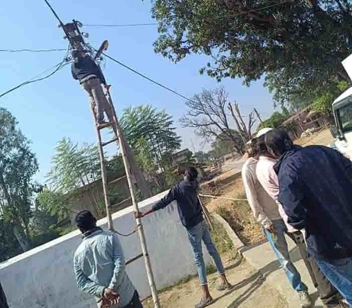 बिजली विभाग की कड़ी कार्रवाई, एक ही दिन में 88 बकायेदार हुए ब्लैकआउट