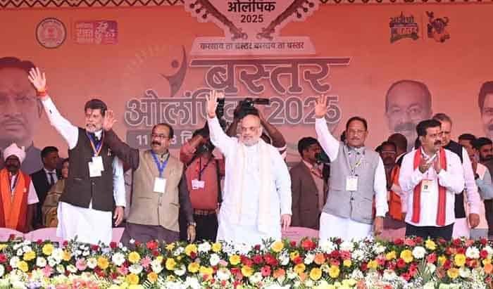 बस्तर ओलिंपिक के मंच से गूंजा उत्साह—अमित शाह ने खिलाड़ियों का बढ़ाया हौसला