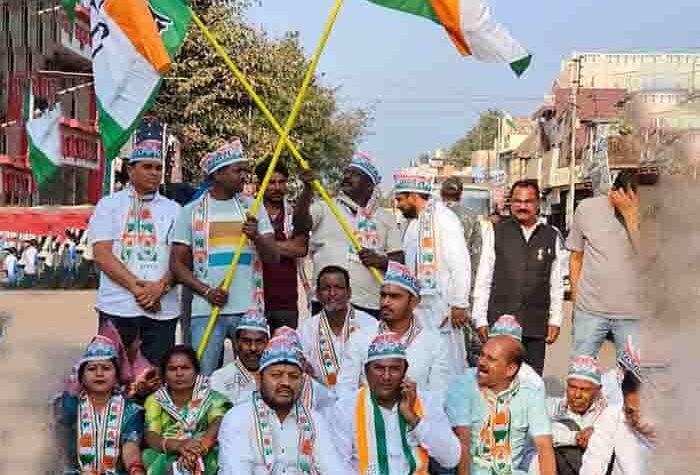 रोजगार और किसान हित की आवाज़—अहिवारा में मनरेगा बचाओ संग्राम का प्रदर्शन