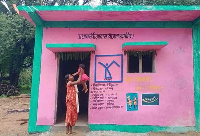 प्रधानमंत्री आवास योजना में छत्तीसगढ़ अव्वल, 10 माह में 5 लाख मकान पूर्ण